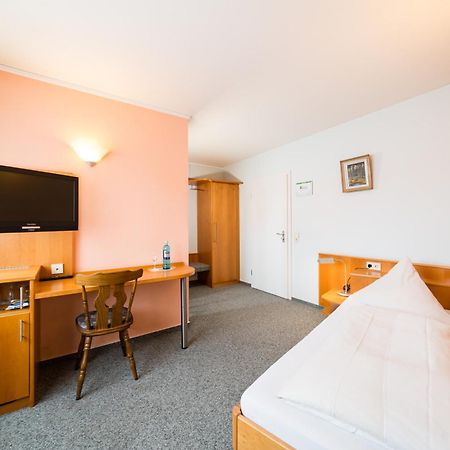 Hotel Restaurant Vater Rhein Woerth am Rhein Cameră foto